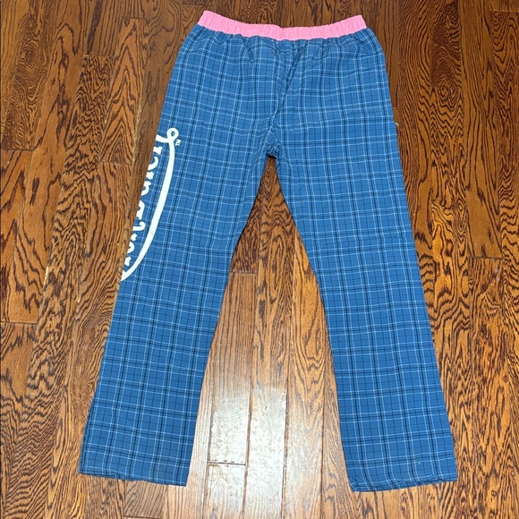 Von Dutch Pajama Bottoms Women’s Size: Large
NWT - Picture 4 of 4